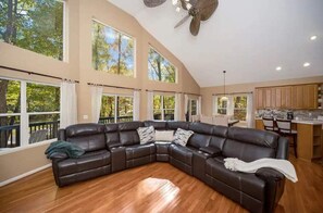 Smart TV, fireplace, video games