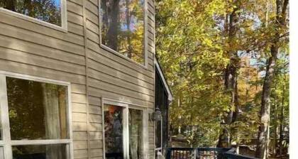 Hummingbird Lakehouse