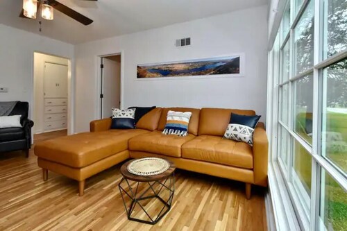 Relaxing Stylish Home