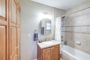 Hair dryer, towels