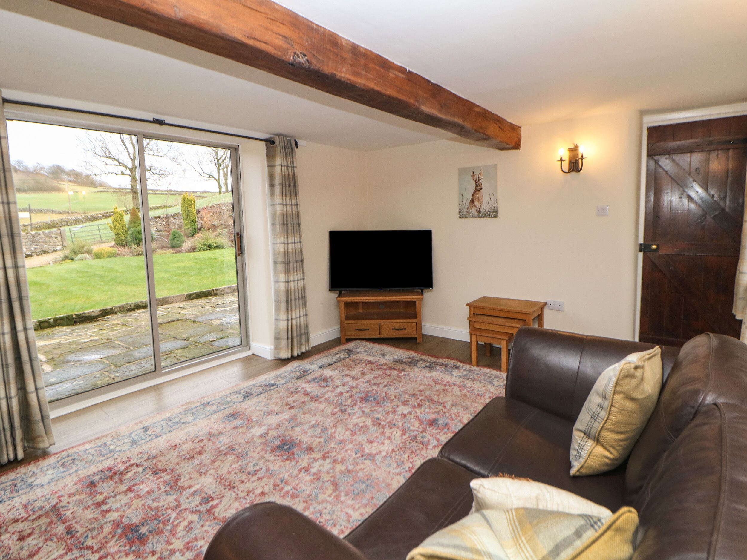 Dale View Cottage, Pet Friendly, Character Holiday Cottage In Winster - Derbyshire