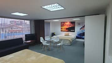 1 habitación, wifi y ropa de cama
