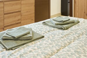2 Schlafzimmer, Bügeleisen/Bügelbrett, kostenloses WLAN, Bettwäsche
