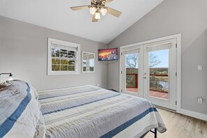 5 bedrooms, iron/ironing board, travel cot, free WiFi