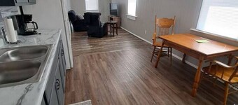 Charming Magnolia Apartment