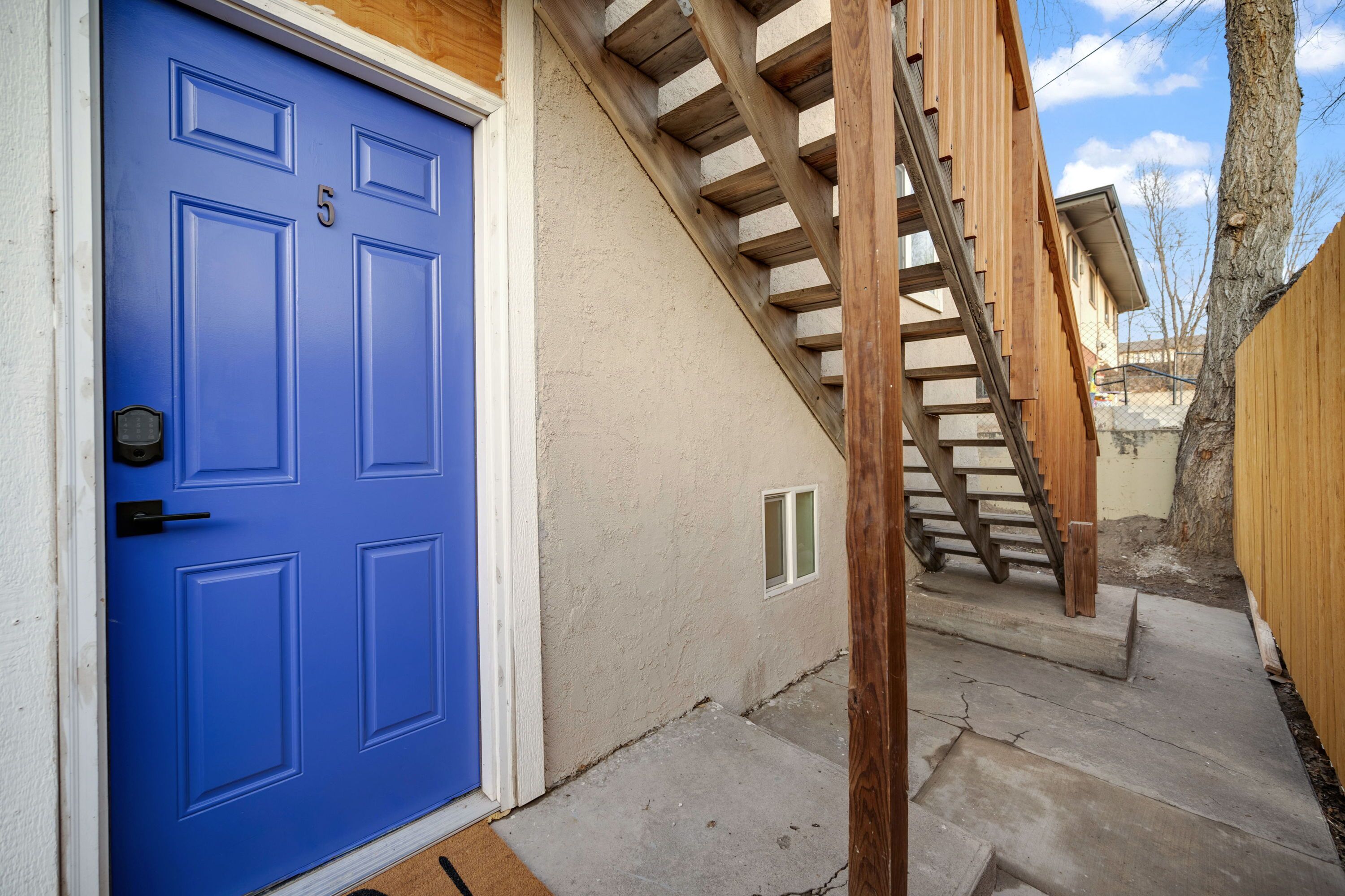 Deluxe Apartment | 2 bedrooms, premium bedding, down comforters, individually decorated