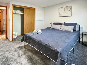 4 habitaciones, wifi gratis y ropa de cama