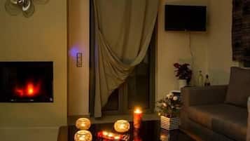 TV, fireplace, DVD player, table tennis