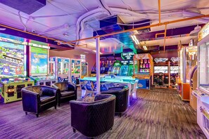 Spielezimmer