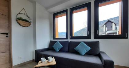Bel appart 55 m2 - 4/6 pers - moderne & lumineux - proche funiculaire & commerce
