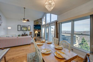 Dining - Blue Ridge Mountain Resort Home with Amazing Views at Olde Beau -Mountain escape (Glade Valley)