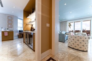 スマートテレビ、テレビゲーム、ミュージックライブラリ、ビデオライブラリ