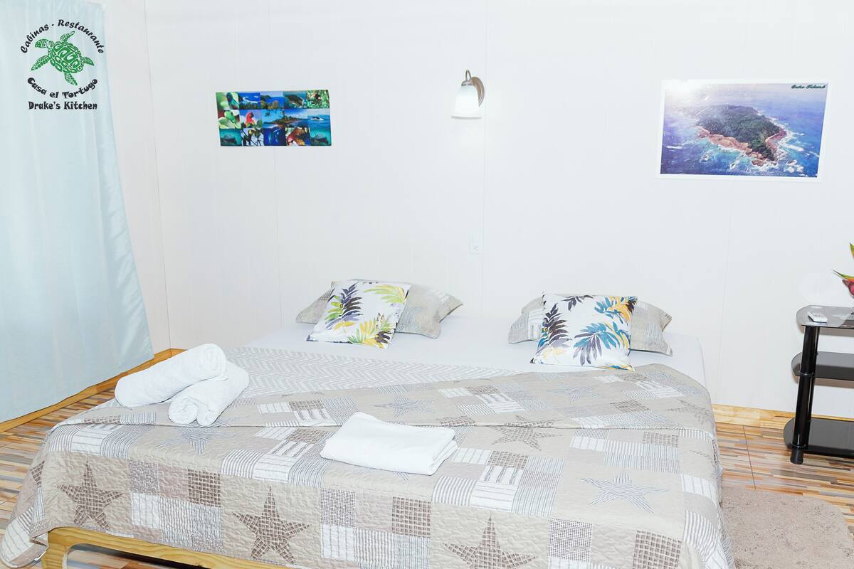 Cabin #5 | 1 bedroom, hypo-allergenic bedding, down comforters