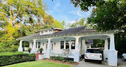 1926 Guest Cottage at River Landing