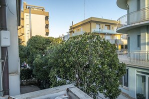 Property grounds - SE032 - Senigallia, comfortable four-room apartment 30 meters from the sea (Senigallia)