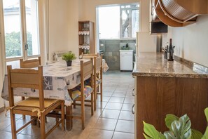 Dining - SE032 - Senigallia, comfortable four-room apartment 30 meters from the sea (Senigallia)