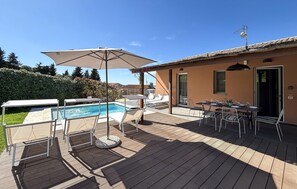 Outdoor dining - Lovely home in Montebuono with WiFi (Montebuono)
