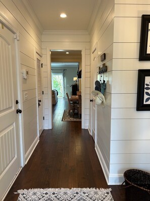 Interior - Pet friendly with community pool! (St. Simons Island)