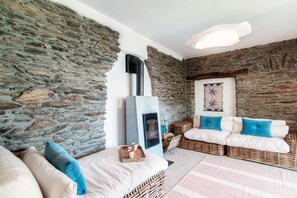 Interior - Lost in Paradise - My Home In Como (Santa Maria Rezzonico)