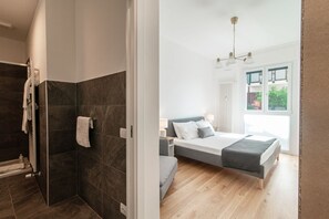 2 bedrooms, WiFi, bed sheets - Friends & Family Retreat - My Home In Como (Como)