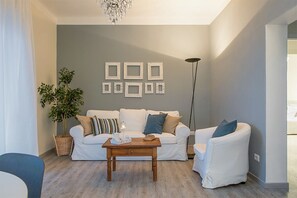 Living area - Wonder View - My Home In Como (Como)