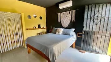 Basic Double Room | Individually decorated, free WiFi, bed sheets
