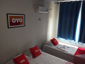 Comfort Room | Free WiFi - Pousada flòrida  (Ponto dos Volantes)