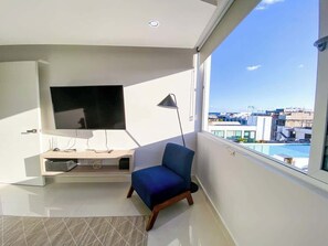 TV, offices