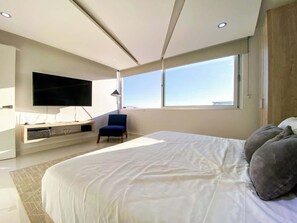 1 bedroom, iron/ironing board, travel cot, WiFi