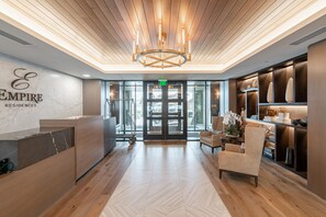 Lobby - Ski in Ski Out Luxury at Empire Residences, PRIVATE HOT TUB, Onsite Ski Beach and Firepits (Park City)