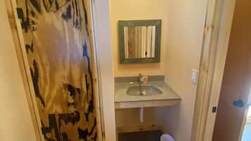 Doccia, carta igienica