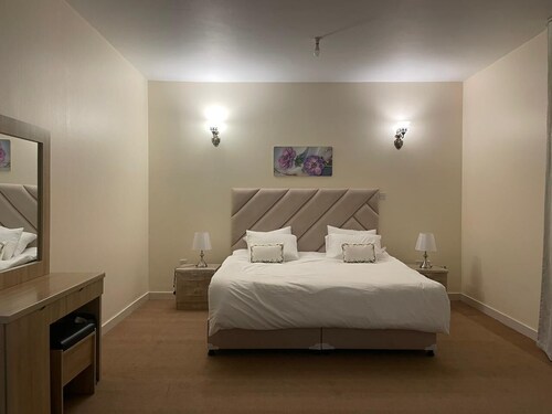 401 Seer Furnished Apartment