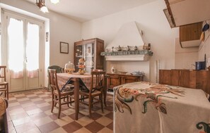 Dining - 2 bedroom nice apartment in Orsogna (Orsogna)