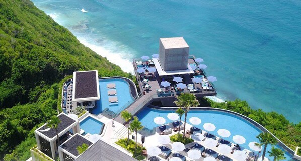 Nightclub - OriVista Luxury Villa 5 min to Padang Padang Beach Great Location (Pecatu)