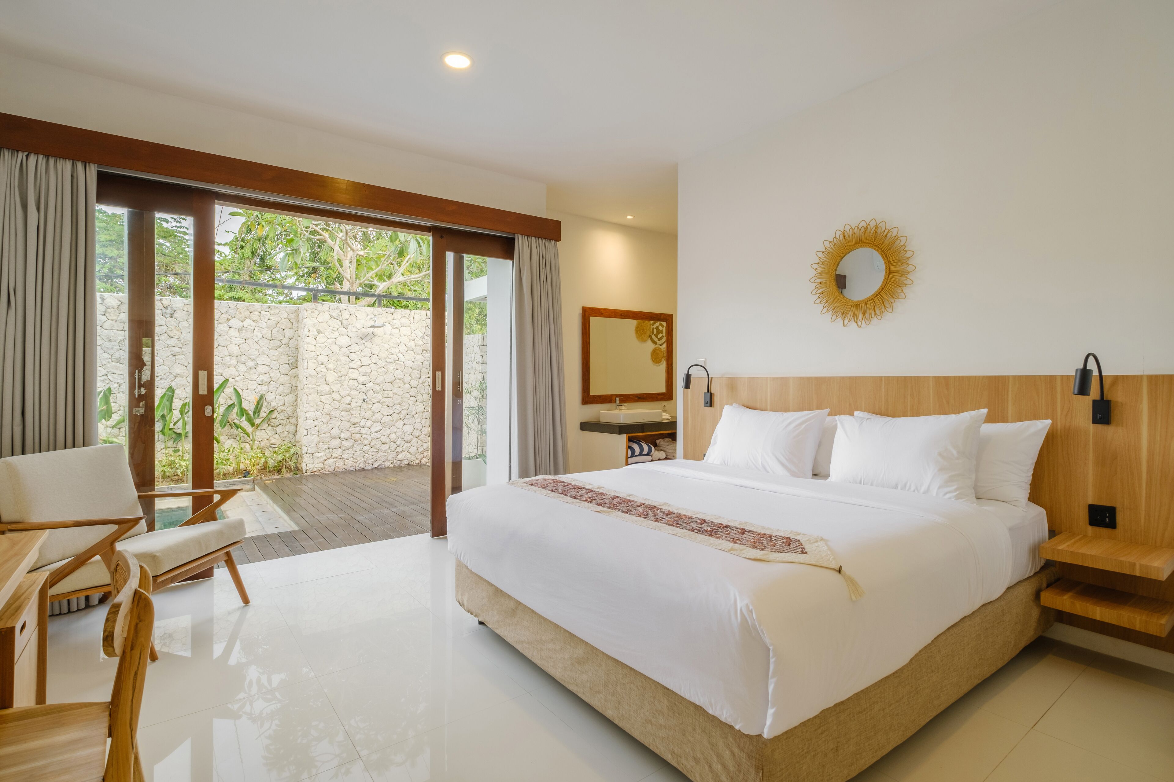 奢华别墅 | 2 多间卧室、办公桌、熨斗/熨衣板、床单