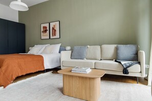 Strygejern/strygebræt, Wi-Fi, sengetøj