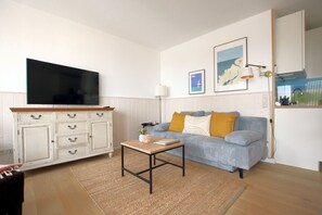 Télévision, chaîne hi-fi