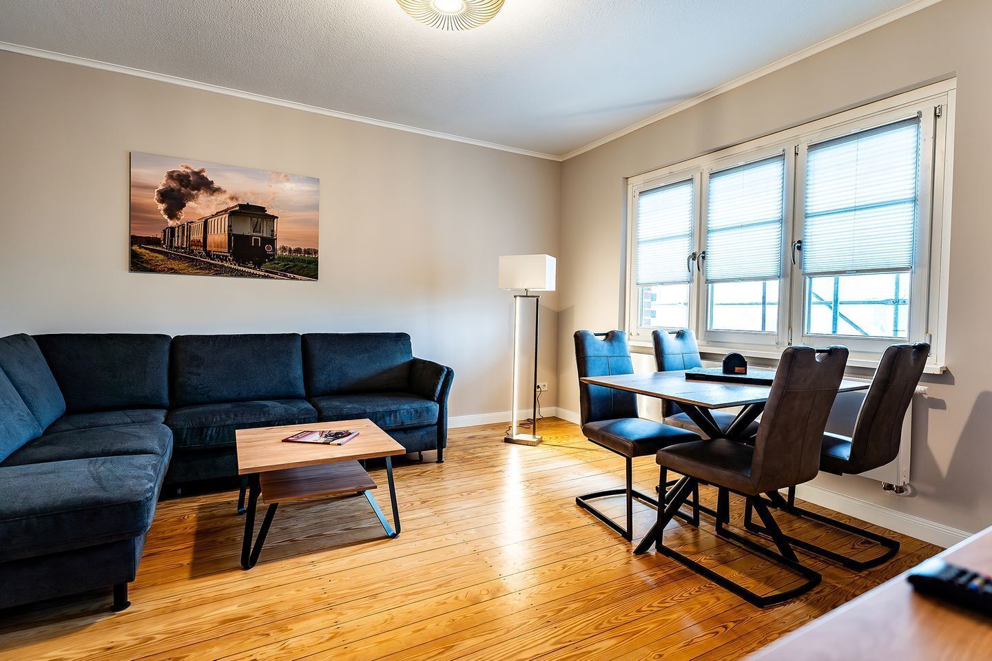 Fernseher, Stereoanlage