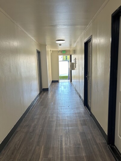 Budget Inn Hollywood