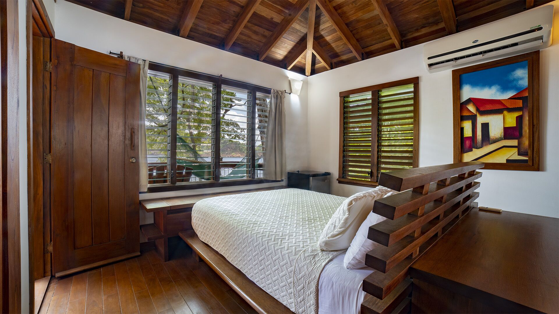 3 Schlafzimmer, Zimmersafe, Schreibtisch, Reisekinderbett