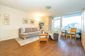 Uklassifisert bilde, 5 av 18, knapp