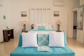 1 bedroom, iron/ironing board, WiFi, bed sheets - Villa Serenity, Water View Suite, Sleeps 3 w/ Pool (Providenciales)