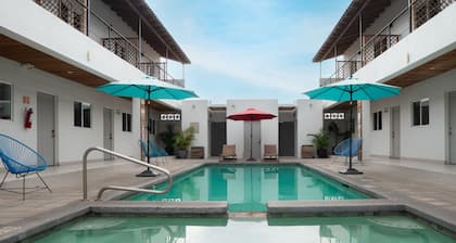 Hotel Marea Baja