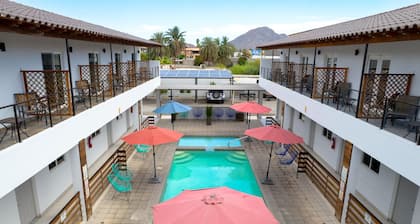 Hotel Marea Baja