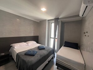 พรีเมียมอพาร์ทเมนท์ | 1 ห้องนอน, โต๊ะทำงาน, Wi-Fi ฟรี