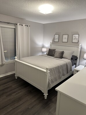 2 Schlafzimmer, Bügeleisen/Bügelbrett, kostenloses WLAN, Bettwäsche