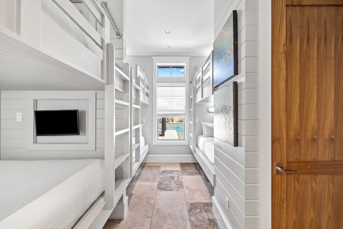 Photo 22 of Crystal Del Mar with Private Pool and Gulf Views