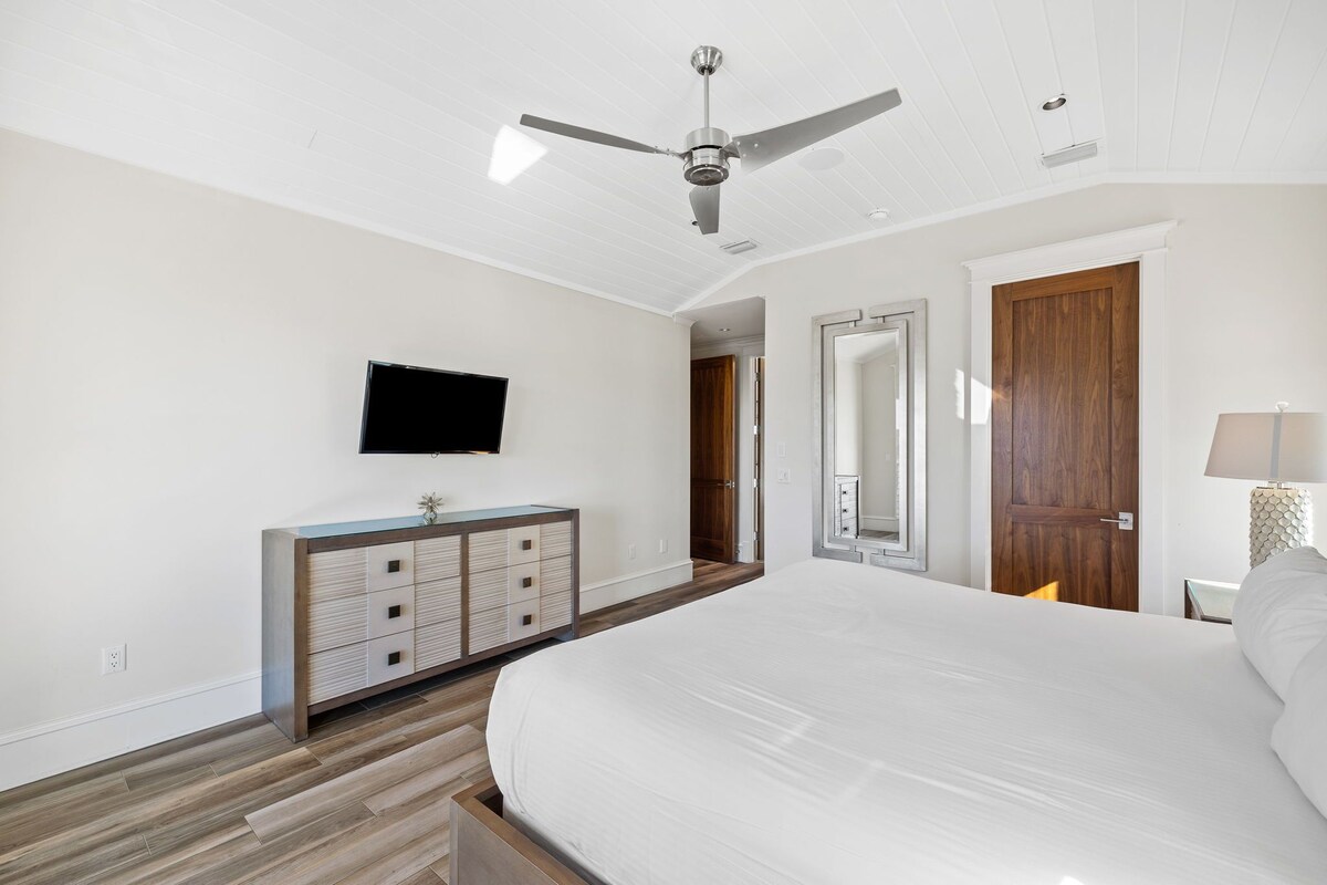 Photo 58 of Crystal Del Mar with Private Pool and Gulf Views