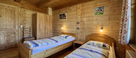 2 Schlafzimmer, Bettwäsche