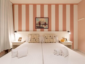 1 bedroom, iron/ironing board, WiFi, bed sheets - Vista Mar Nautica Playa Paraiso Sea View (Playa Paraiso)